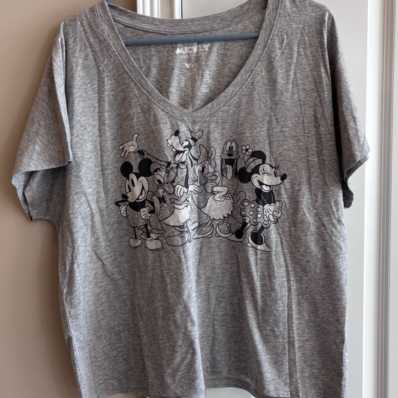 Mickey and Friends XL Womens Heathered Grey VNeck Tshirt Retro Comfy Disney - Picture 2 of 15